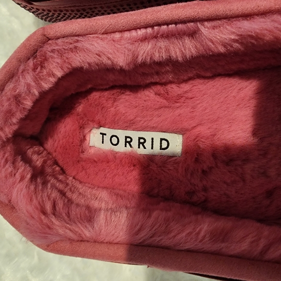 Torrid Pink Women's Moccasin Slippers - Picture 6 of 6